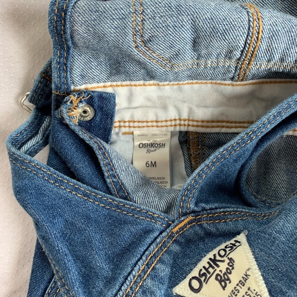 ✨SOLD✨ 6M OshKosh B’gosh Baby Overall Shorts with Lace Trim - Picture 4 of 5